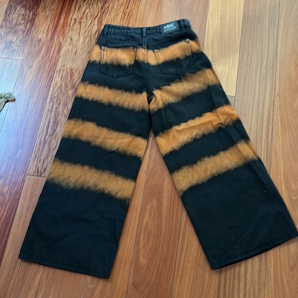 Black and Orange Denim Set - Picture 6 of 6